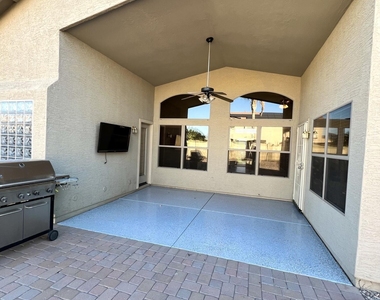 11210 E Pronghorn Avenue - Photo Thumbnail 25