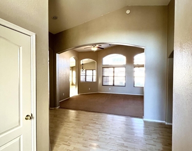 11210 E Pronghorn Avenue - Photo Thumbnail 1