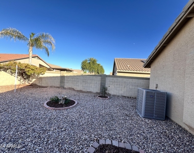 11210 E Pronghorn Avenue - Photo Thumbnail 24