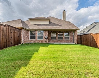 15097 Blakehill Drive - Photo Thumbnail 38