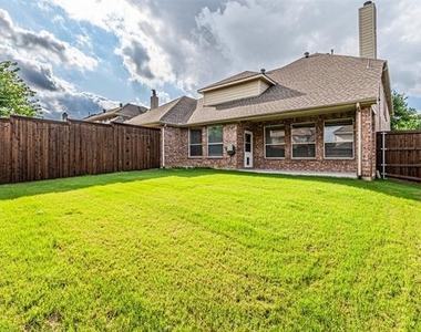 15097 Blakehill Drive - Photo Thumbnail 37