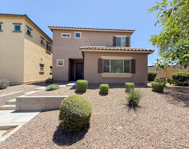 1741 W Pollack Street - Photo Thumbnail 1
