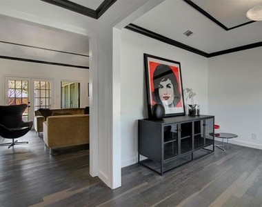 1609 Nevada Drive - Photo Thumbnail 2