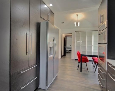 1609 Nevada Drive - Photo Thumbnail 9