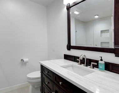 1609 Nevada Drive - Photo Thumbnail 15