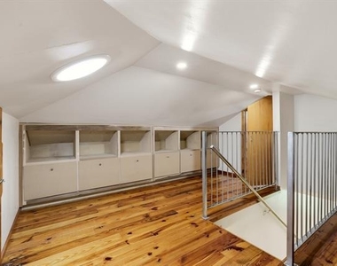 825 Thomasson Drive - Photo Thumbnail 17