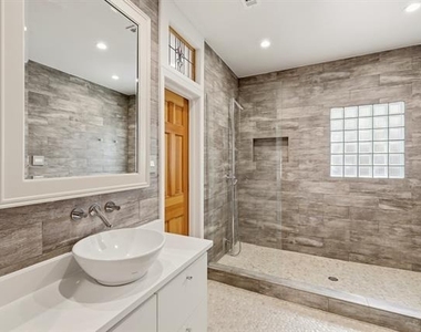 825 Thomasson Drive - Photo Thumbnail 15