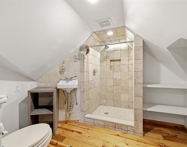 825 Thomasson Drive - Photo Thumbnail 19