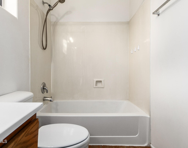4629 E Augusta Avenue - Photo Thumbnail 42