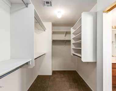 4629 E Augusta Avenue - Photo Thumbnail 34