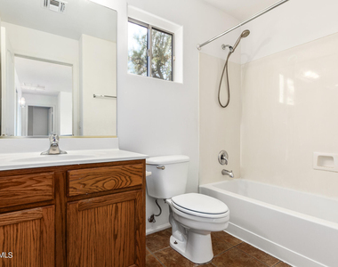 4629 E Augusta Avenue - Photo Thumbnail 41