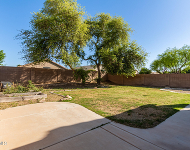 4629 E Augusta Avenue - Photo Thumbnail 46