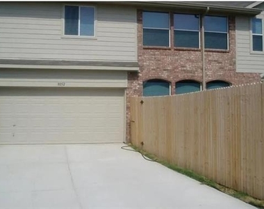 8052 Peacock Lane - Photo Thumbnail 2