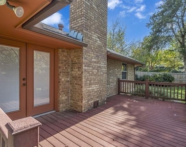 1009 Kings Canyon Court - Photo Thumbnail 23