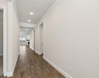 3618 Clara Drive - Photo Thumbnail 3