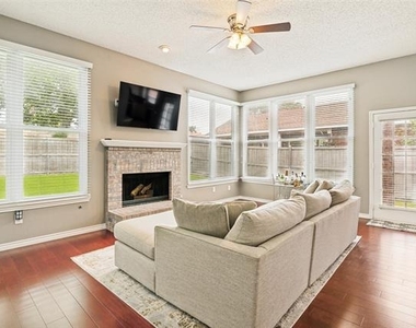 7013 Lo Chalmers Lane - Photo Thumbnail 3