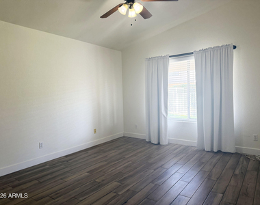 1438 E Cindy Street - Photo Thumbnail 12