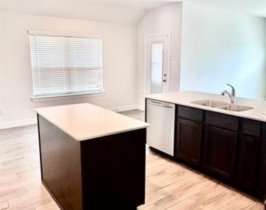 2612 Ainsworth Road - Photo Thumbnail 8