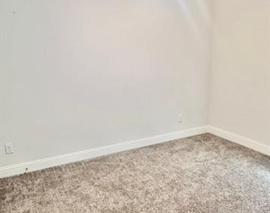 2612 Ainsworth Road - Photo Thumbnail 6
