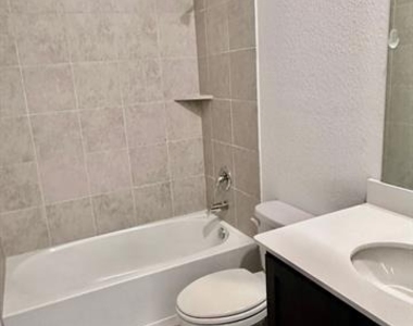 2612 Ainsworth Road - Photo Thumbnail 12
