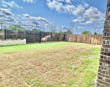 2612 Ainsworth Road - Photo Thumbnail 21