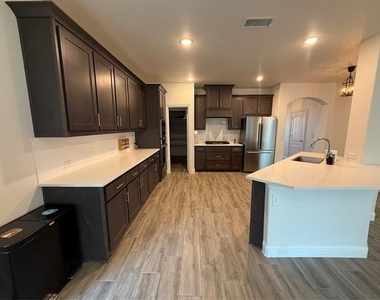 5212 Troupe Road - Photo Thumbnail 8