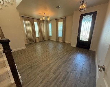 5212 Troupe Road - Photo Thumbnail 2