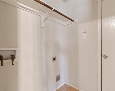 9812 George Washington Drive - Photo Thumbnail 22