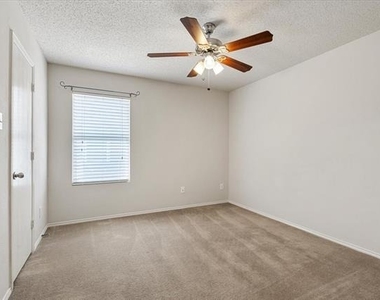 9812 George Washington Drive - Photo Thumbnail 19