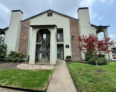 5981 Arapaho Road - Photo Thumbnail 14