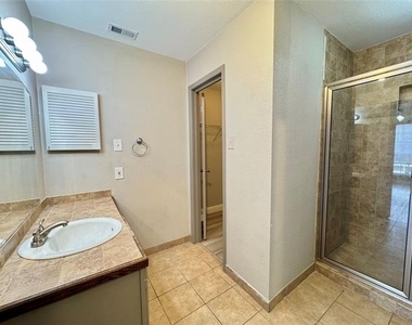 5981 Arapaho Road - Photo Thumbnail 25