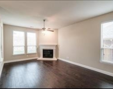 5612 Amphora Avenue - Photo Thumbnail 8