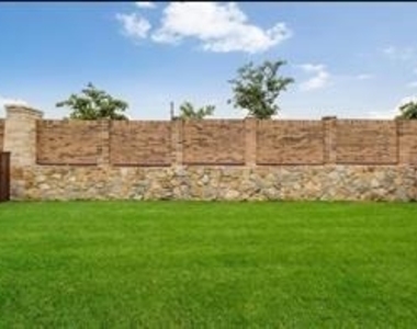 5612 Amphora Avenue - Photo Thumbnail 23