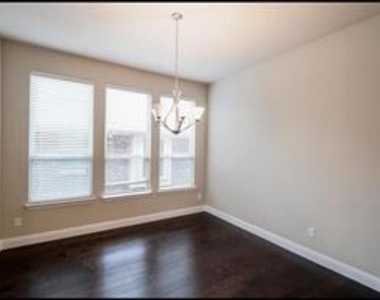 5612 Amphora Avenue - Photo Thumbnail 9