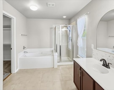 8440 Asheville Lane - Photo Thumbnail 12