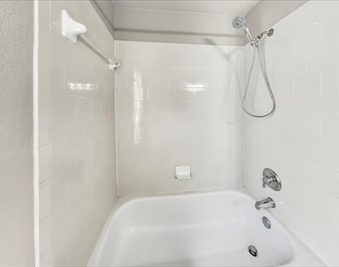 8440 Asheville Lane - Photo Thumbnail 21