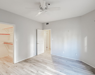 100 E Fillmore Street - Photo Thumbnail 9