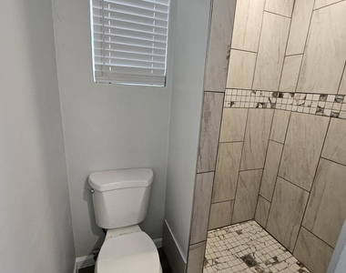 524 W 3rd Place - Photo Thumbnail 10