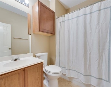 4512 Shade Tree Court - Photo Thumbnail 15