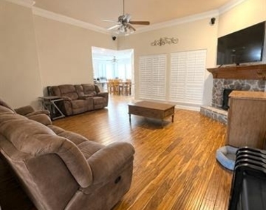 253 S Natural Springs Lane - Photo Thumbnail 4