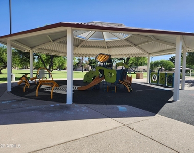 7033 W Irma Lane - Photo Thumbnail 22