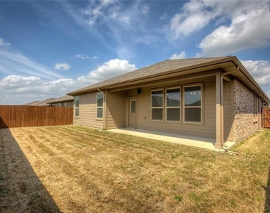 820 Greenford Manor - Photo Thumbnail 38
