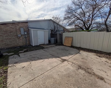 9575 Gonzales Drive - Photo Thumbnail 23