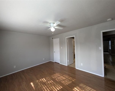 9575 Gonzales Drive - Photo Thumbnail 14