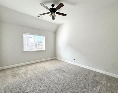 15172 Bardwell Lane - Photo Thumbnail 24