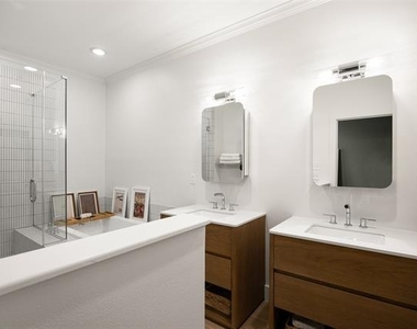 5711 Ross Avenue - Photo Thumbnail 14