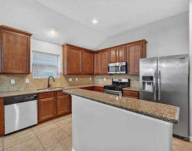 8204 Tierra Del Sol Road - Photo Thumbnail 4