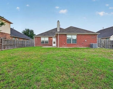 8204 Tierra Del Sol Road - Photo Thumbnail 16