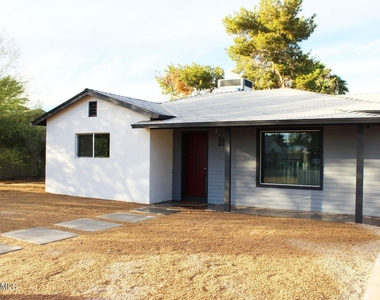 2238 E Mulberry Drive - Photo Thumbnail 21