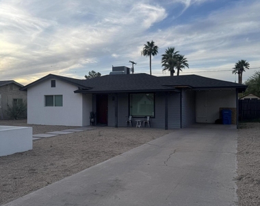 2238 E Mulberry Drive - Photo Thumbnail 11